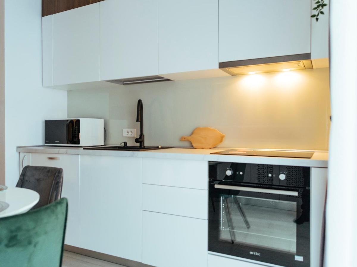 Cozy Special Pallady Apartament With Garden & Courtyard Bucharest Exterior photo