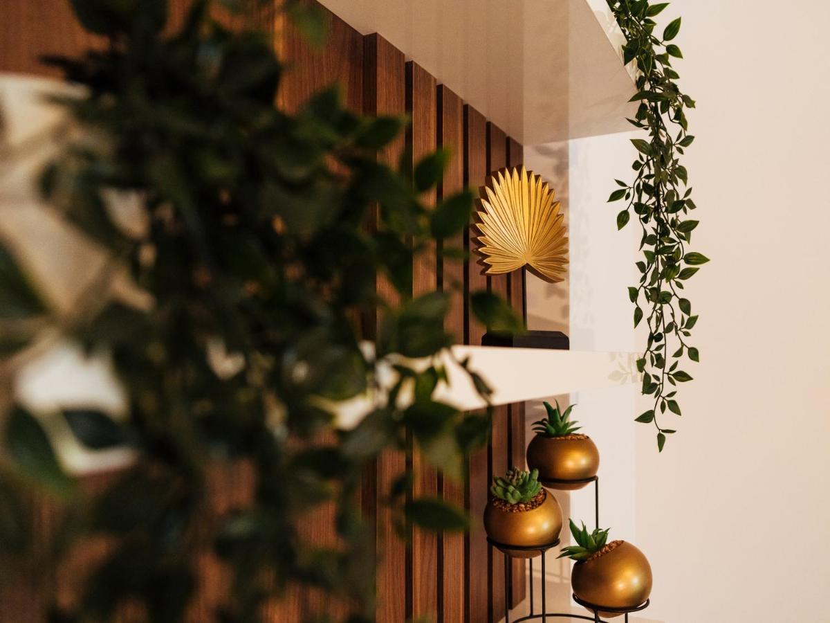 Cozy Special Pallady Apartament With Garden & Courtyard Bucharest Exterior photo