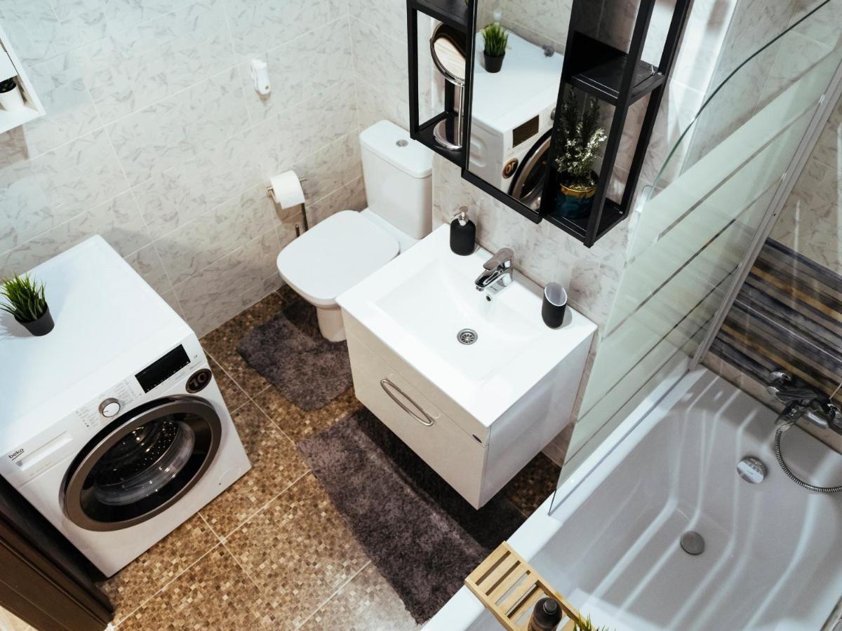 Cozy Special Pallady Apartament With Garden & Courtyard Bucharest Exterior photo
