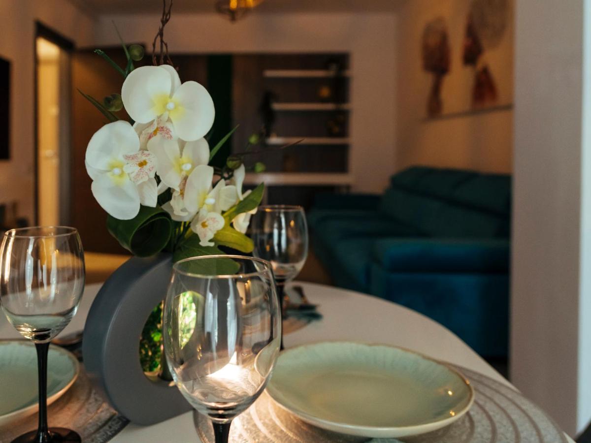 Cozy Special Pallady Apartament With Garden & Courtyard Bucharest Exterior photo