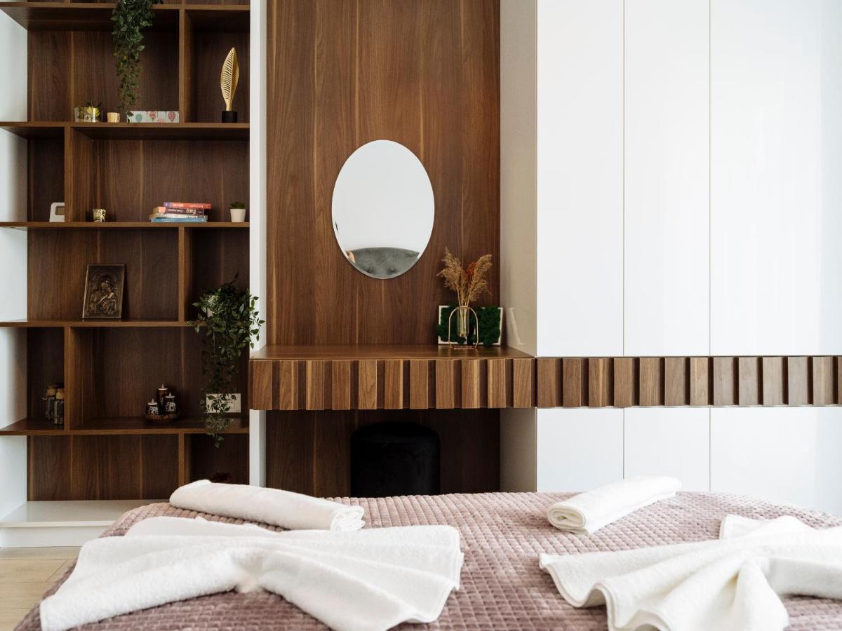 Cozy Special Pallady Apartament With Garden & Courtyard Bucharest Exterior photo