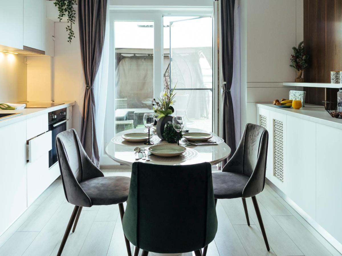 Cozy Special Pallady Apartament With Garden & Courtyard Bucharest Exterior photo